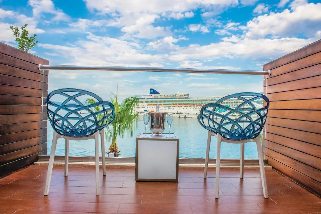 Efe Hotel Kuşadası Türkiye
